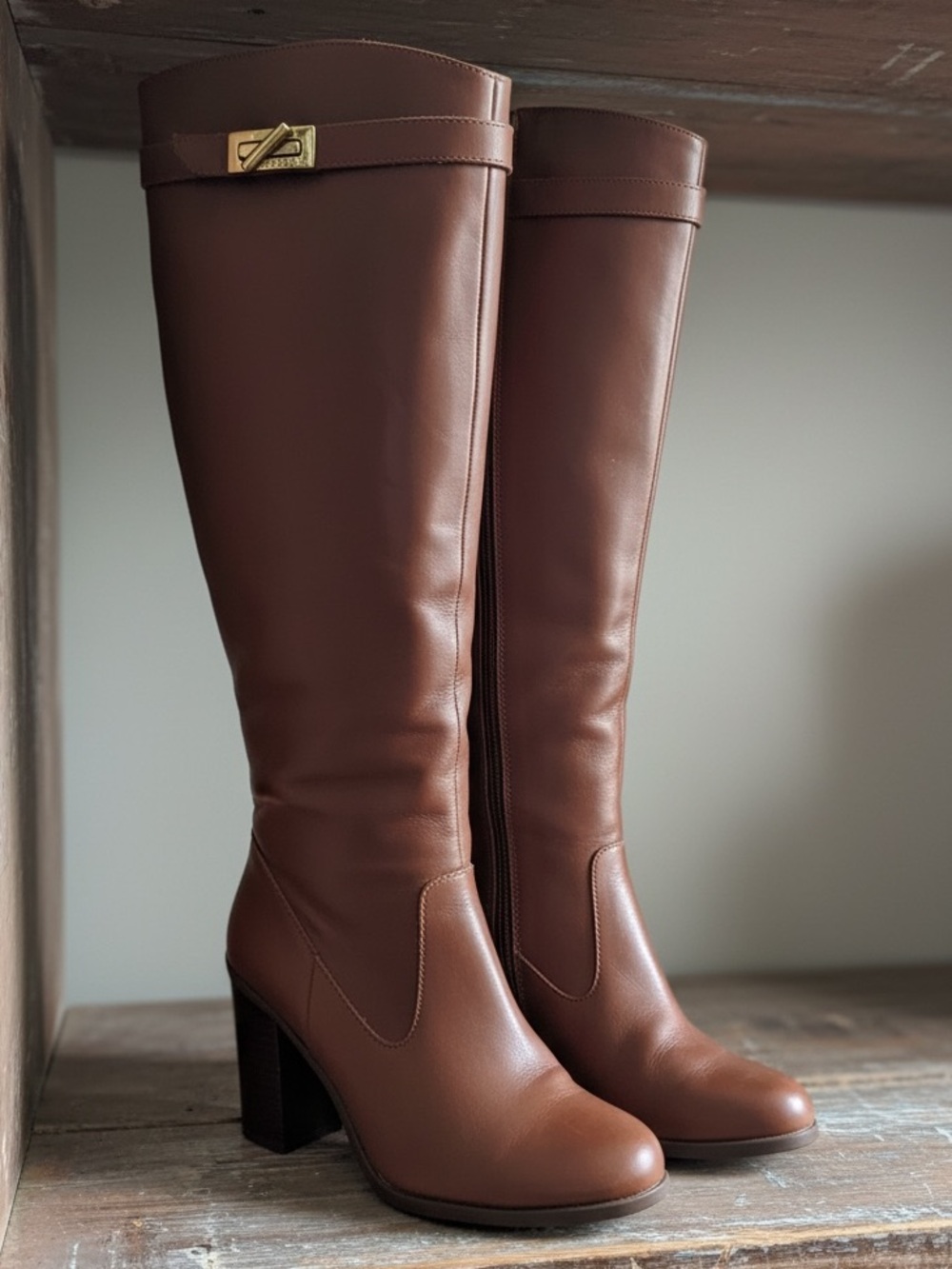 Tommy Hilfiger Mackenzie Women’s Tall Brown Cognac Leather Boots - Size 6.5 - Picture 2 of 6
